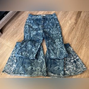 Free People Flare Jeans W28